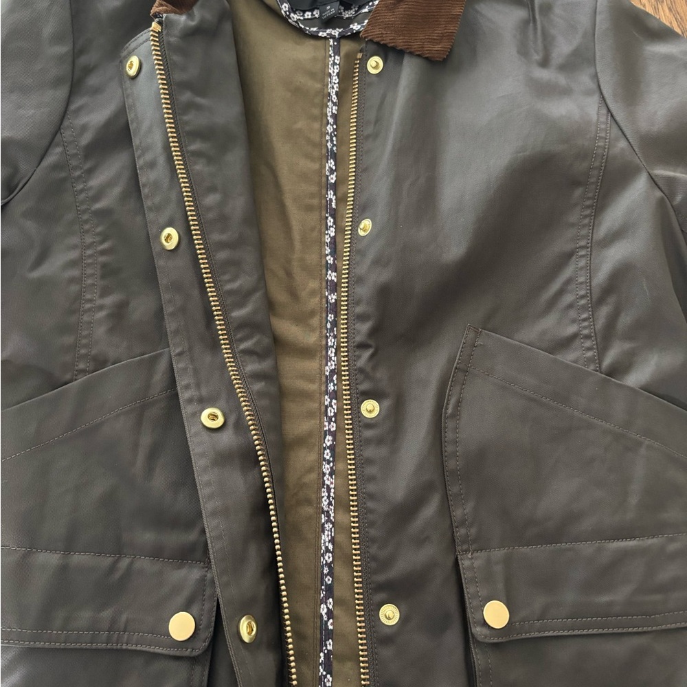 J Crew Barn Jacket with Liberty Floral Print Olive Green Small Like New - Picture 3 of 14